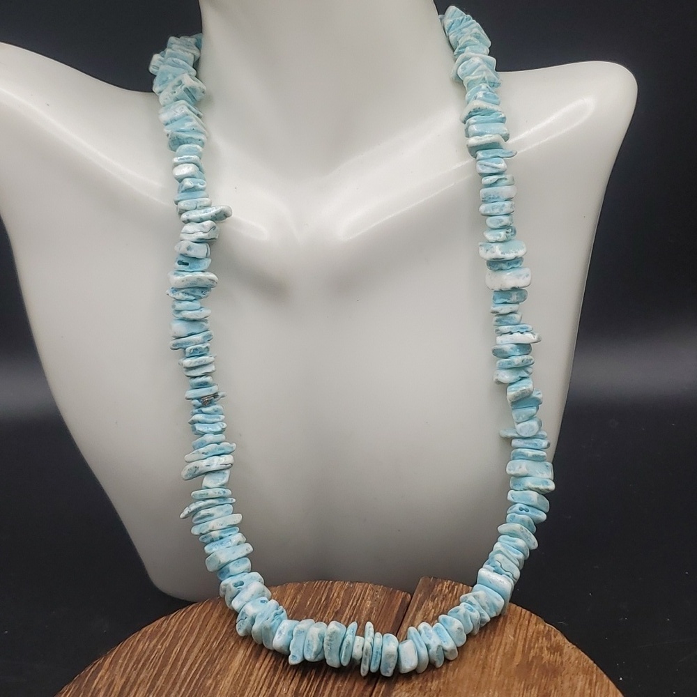 N3428 robins egg blue puka shell‎ necklace beachy boho beach theme